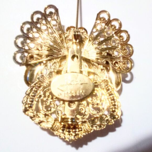 Vintage 1990's Signed Jane Gold Tone Filigree Rhinestone Accented Angel Brooch - Picture 6 of 6